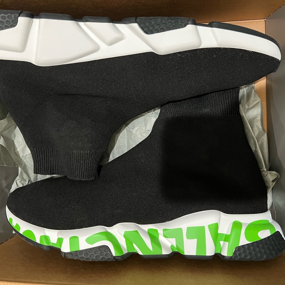 Balenciaga Men’s Speed Graffiti Sneakers